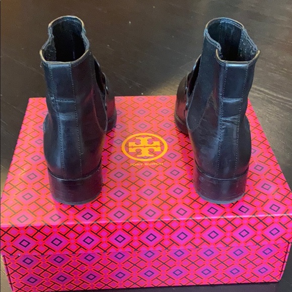 Tory Burch “Miller”Bootie Black Leather size 6 1/2 - Picture 5 of 13